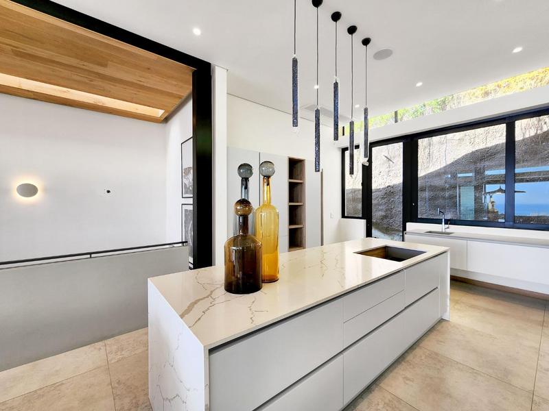 3 Bedroom Property for Sale in Bantry Bay Western Cape